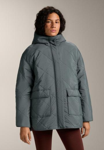 Спортивная куртка