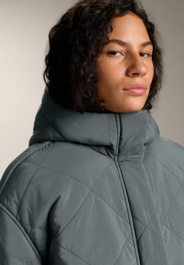 Спортивная куртка