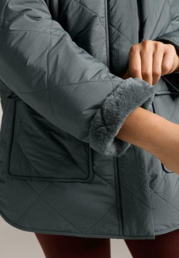 Спортивная куртка