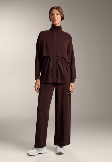 Спортивная куртка