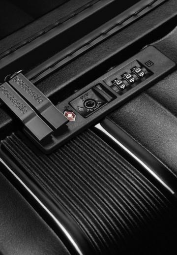 Чемодан на колесах