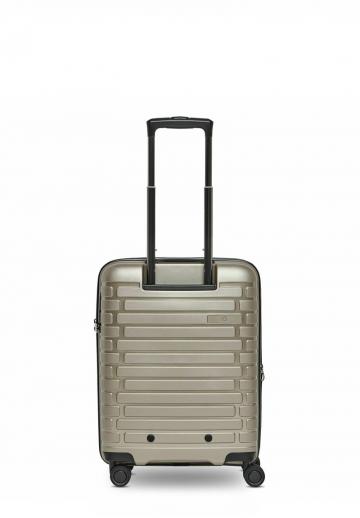 Чемодан на колесах