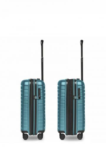 Чемодан на колесах