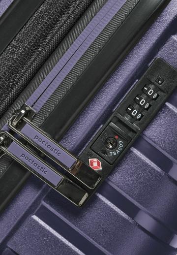 Набор чемоданов