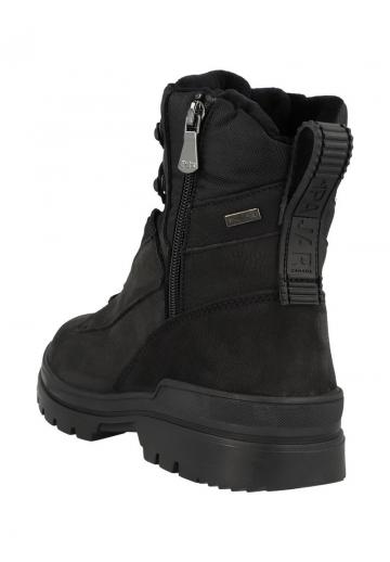 Зимние ботинки