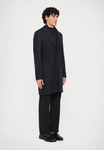 Шерстяное пальто