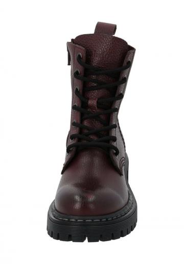 Ботинки на шнуровке