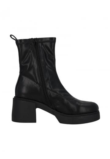 Полусапожки на платформе