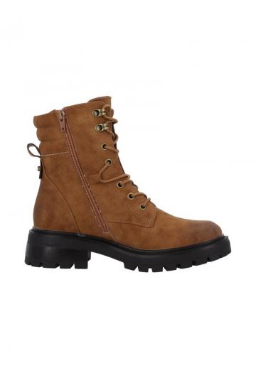 Ботинки на шнуровке