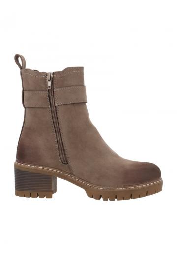 Полусапожки на платформе