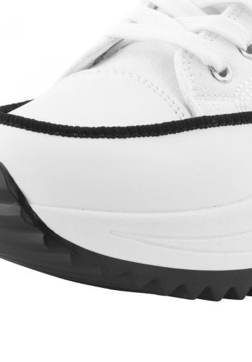 Гандбольные кроссовки