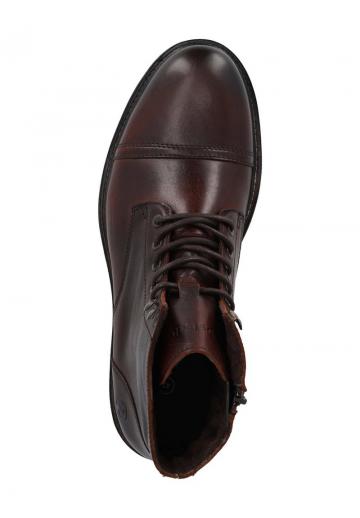 Ботинки на шнуровке