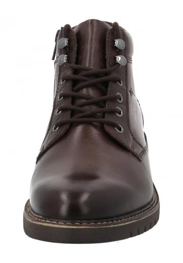 Ботинки на шнуровке