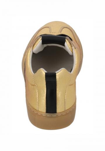 Гандбольные кроссовки