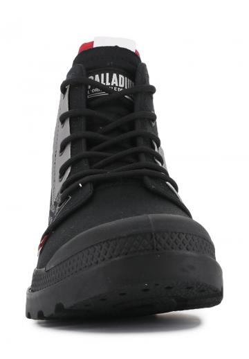 Ботинки на шнуровке