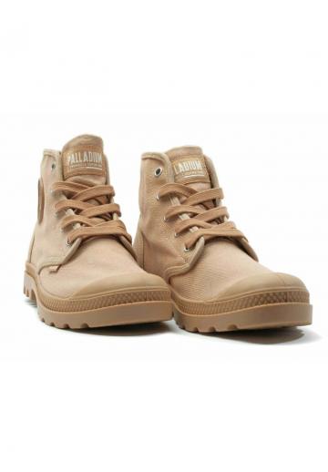 Ботинки на шнуровке