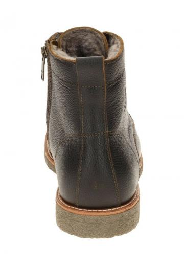 Зимние ботинки