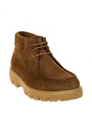 Ботинки на шнуровке