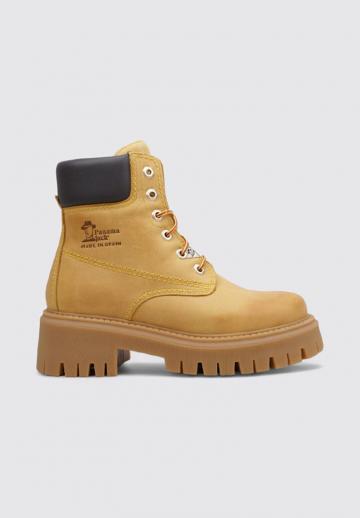 Ботинки на шнуровке