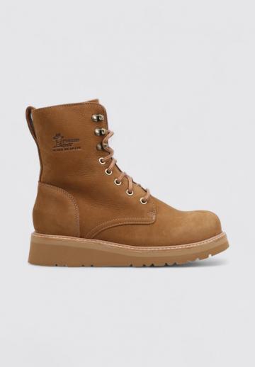 Сапожки на танкетке