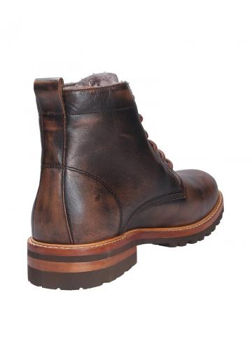 Зимние ботинки