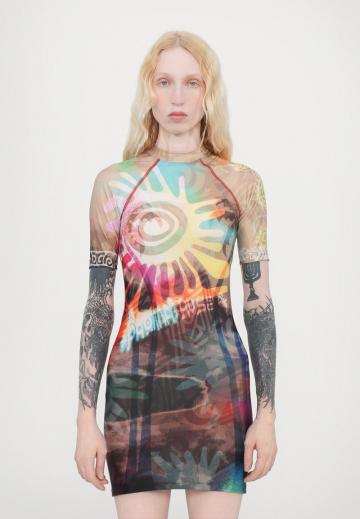 Короткое платье