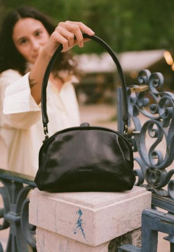 Кожаная сумка