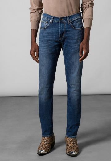 Узкие джинсы