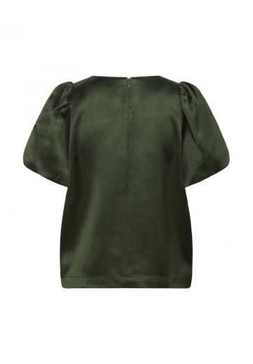 Атласная блузка