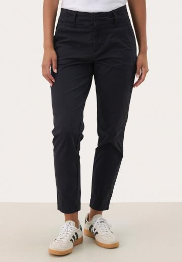 Узкие брюки