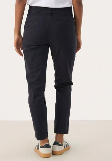 Узкие брюки