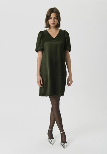 Короткое платье