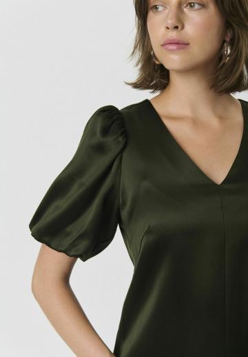 Короткое платье