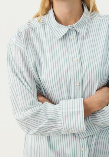 Длинная блузка