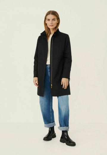 Шерстяное пальто