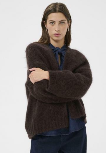 Вязаная кофта