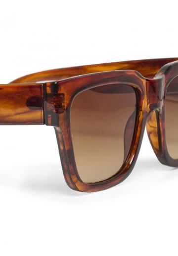 Солнечные очки