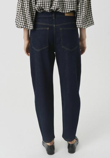 Свободные джинсы