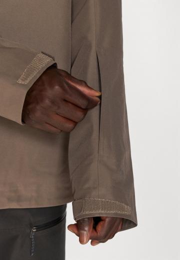 Сноубордическая куртка