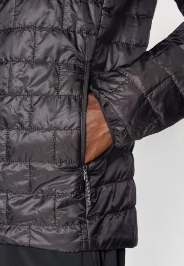 Спортивная куртка