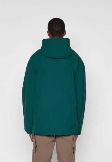 Сноубордическая куртка