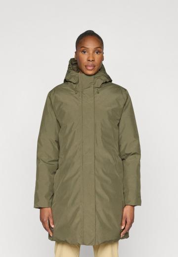 Пуховое пальто