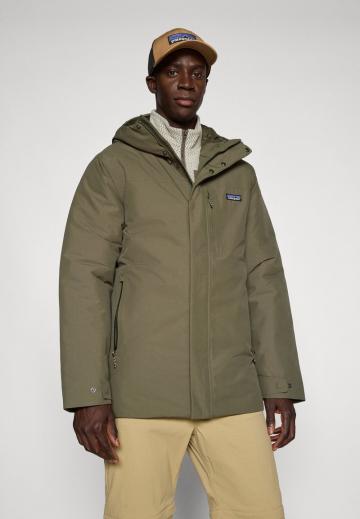 Зимняя куртка