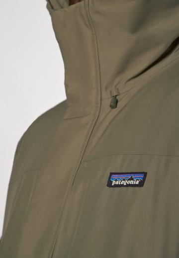 Зимняя куртка