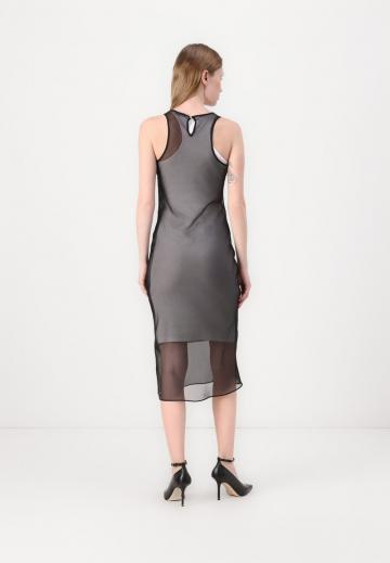 Платье футляр