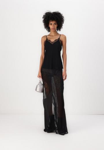 Топ на бретельках