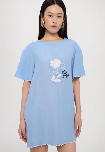 Летнее платье