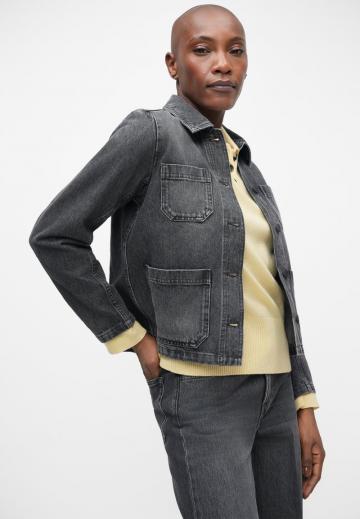 Джинсовая куртка