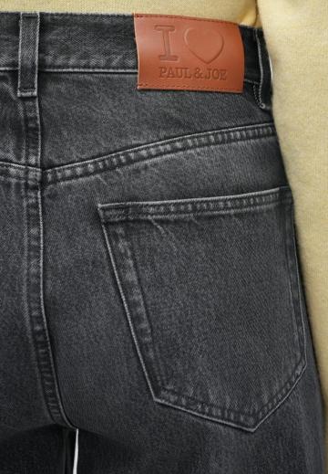 Свободные джинсы