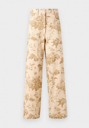 Свободные джинсы